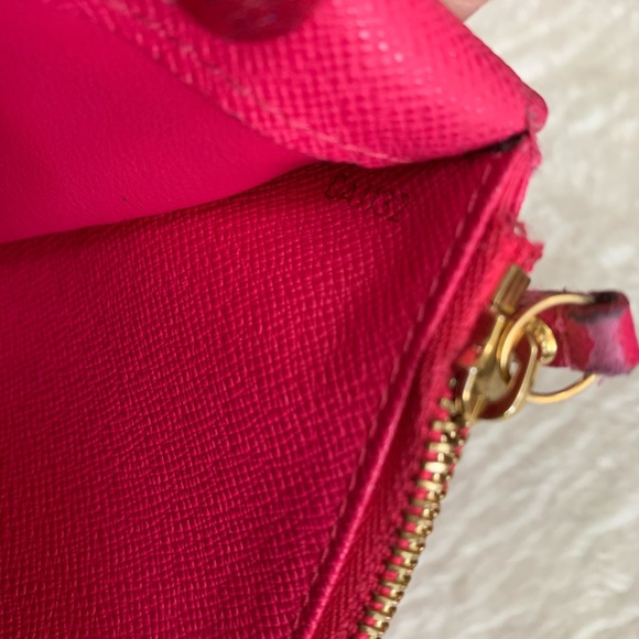 ‼️SOLD‼️Louis Vuitton Black Insolite Wallet - Picture 10 of 16